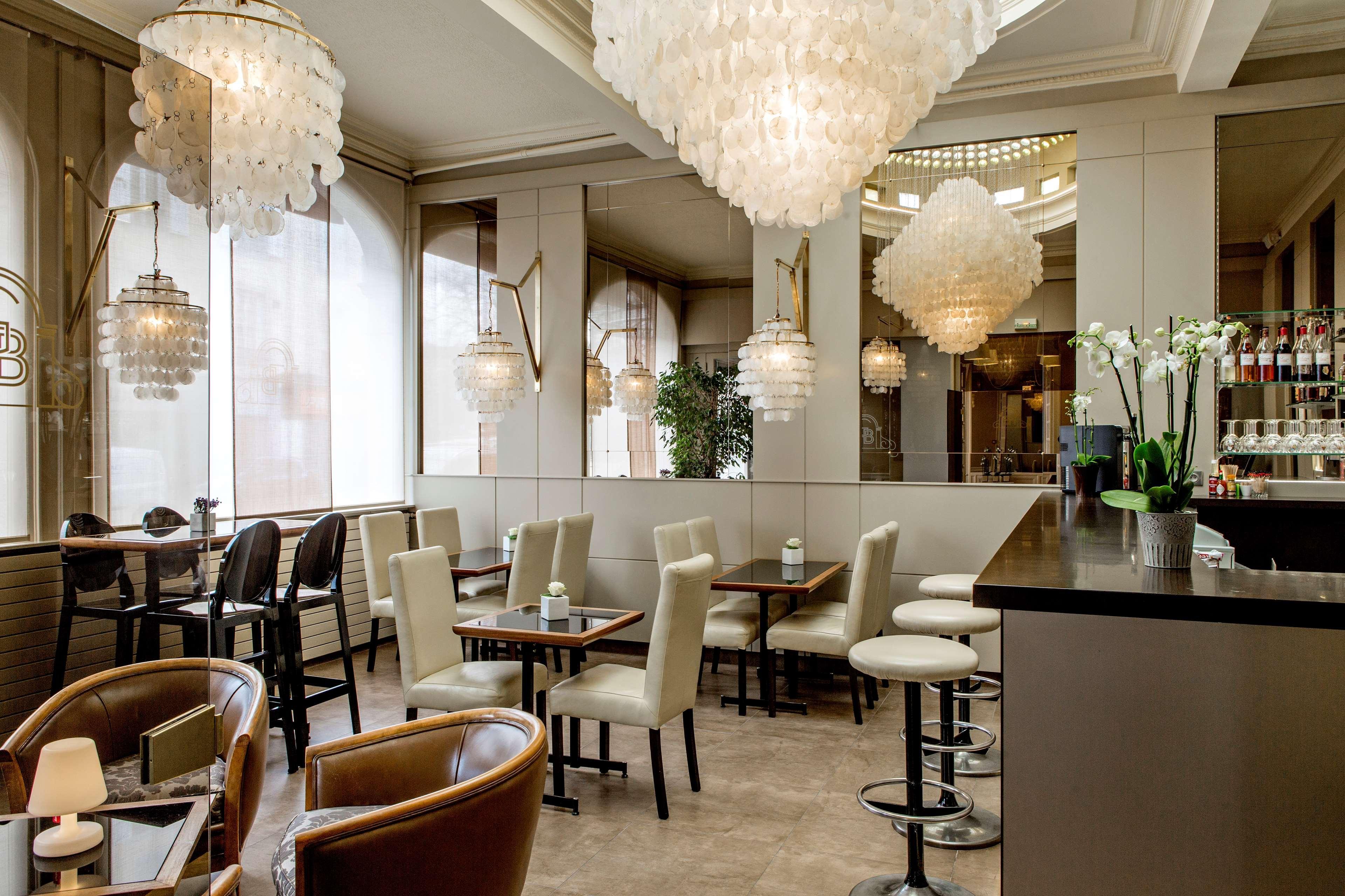 Best Western Grand Hotel De Bordeaux Aurillac Exteriör bild