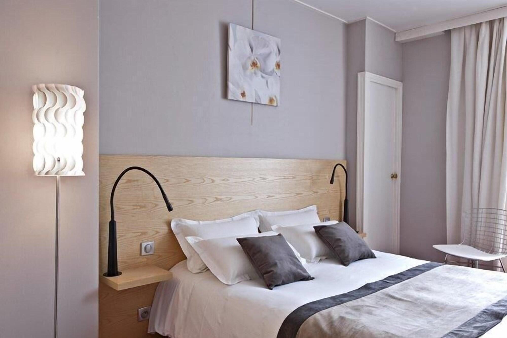 Best Western Grand Hotel De Bordeaux Aurillac Exteriör bild