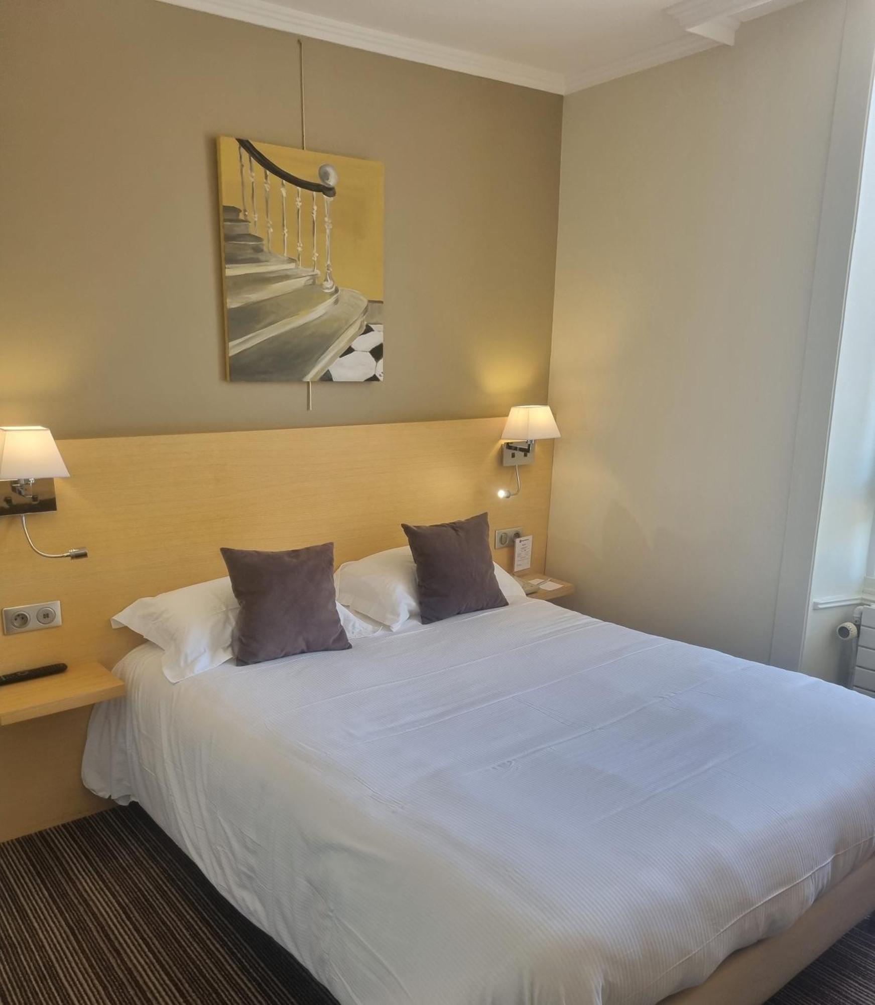 Best Western Grand Hotel De Bordeaux Aurillac Exteriör bild