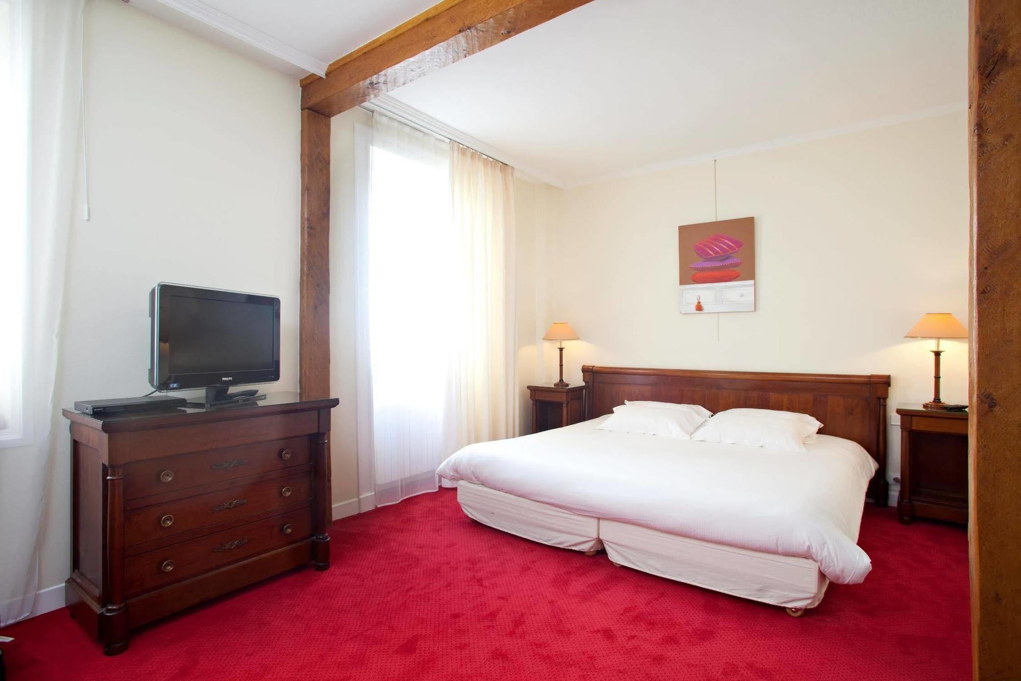 Best Western Grand Hotel De Bordeaux Aurillac Exteriör bild